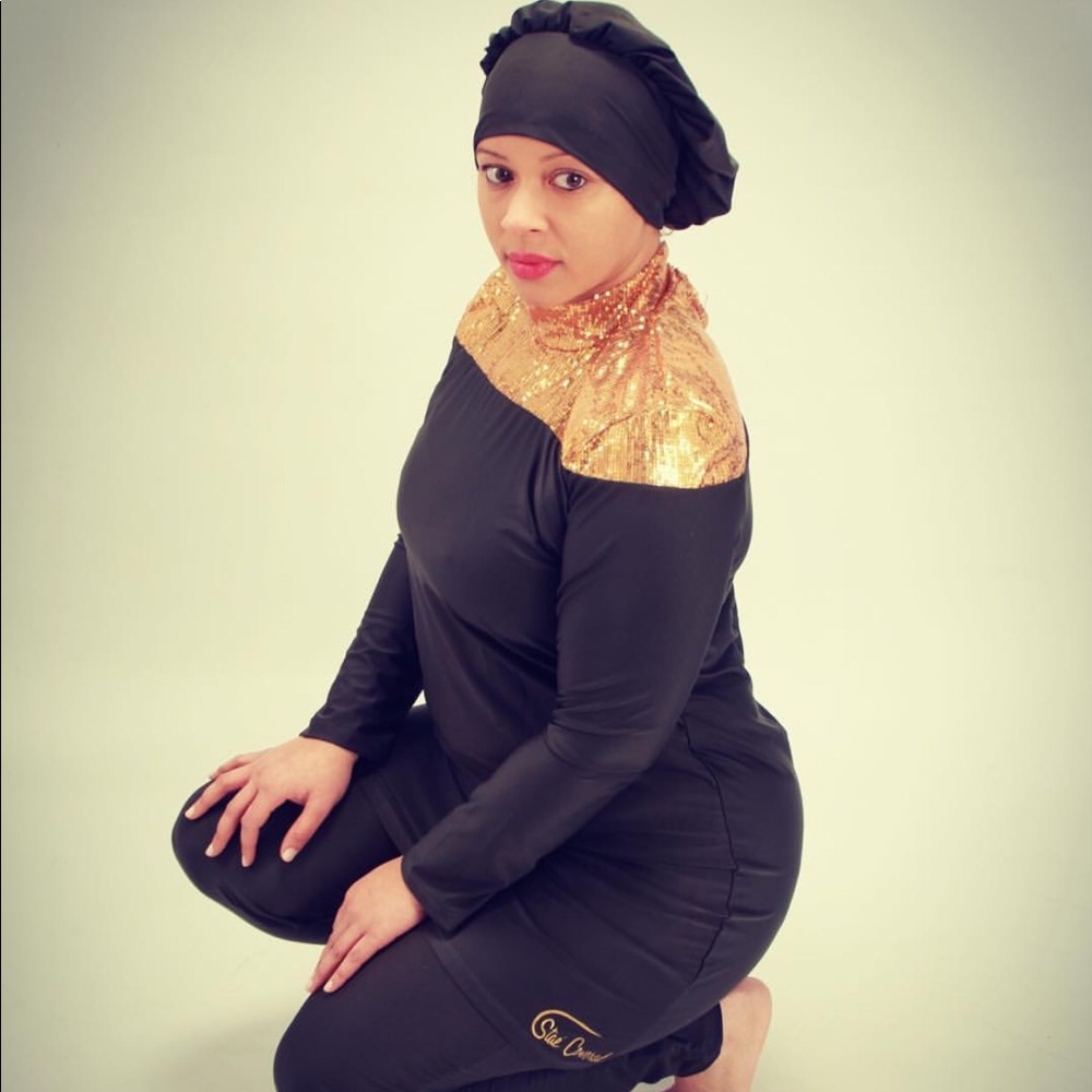 Burkini swimsuit